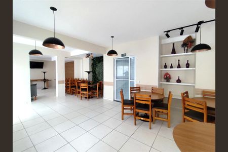 Apartamento à venda com 2 quartos, 38m² em Vila Tolstoi, São Paulo