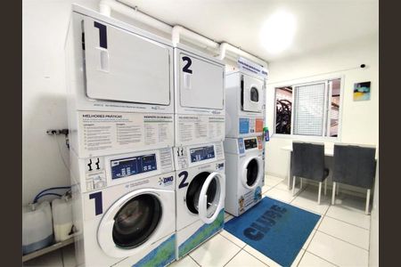 Apartamento à venda com 2 quartos, 38m² em Vila Tolstoi, São Paulo