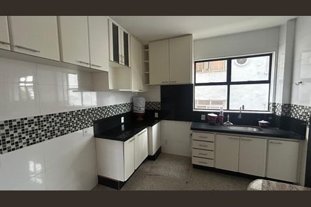Apartamento à venda com 117m², 3 quartos e 2 vagas
