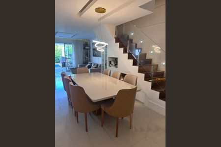 Casa à venda com 4 quartos, 194m² em Recreio dos Bandeirantes, Rio de Janeiro