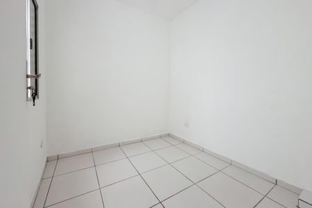 Casa para alugar com 60m², 1 quarto e sem vagaQuarto 