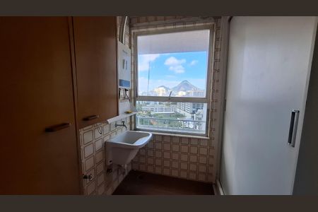 Apartamento à venda com 61m², 1 quarto e 1 vaga