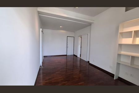 Apartamento à venda com 61m², 1 quarto e 1 vaga