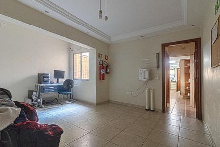 Foto 01 de casa à venda com 4 quartos, 350m² em Jardim Previdencia, São Paulo