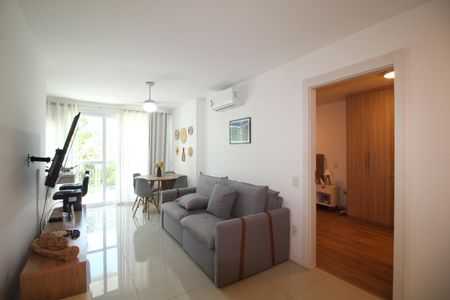 Apartamento à venda com 80m², 2 quartos e 1 vagaSala