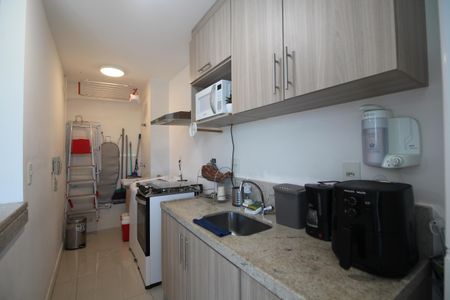 Apartamento à venda com 80m², 2 quartos e 1 vagaCozinha