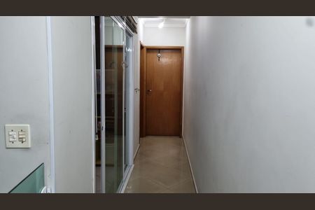 Casa à venda com 226m², 3 quartos e 2 vagas Casa à venda com 226m², 3 quartos e 2 vagasCozinha