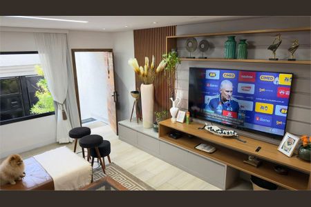 Casa à venda com 3 quartos, 127m² em Vila Pauliceia, São Paulo