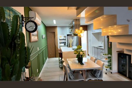 Casa à venda com 3 quartos, 127m² em Vila Pauliceia, São Paulo