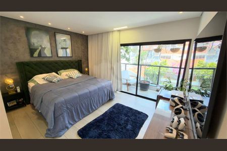 Casa à venda com 3 quartos, 127m² em Vila Pauliceia, São Paulo