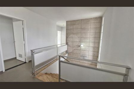 Casa à venda com 373m², 5 quartos e 6 vagas