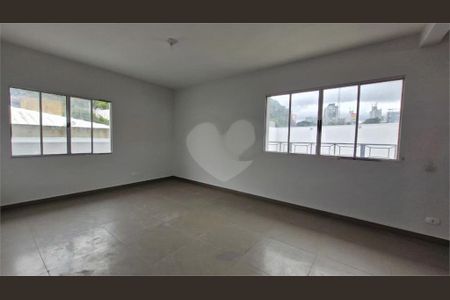 Casa à venda com 373m², 5 quartos e 6 vagas