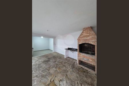 Casa à venda com 373m², 5 quartos e 6 vagas