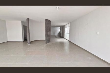 Casa à venda com 5 quartos, 373m² em Alto de Pinheiros, São Paulo