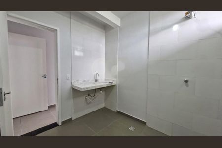 Casa à venda com 373m², 5 quartos e 6 vagas