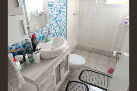 Apartamento à venda com 2 quartos, 68m² em Jardim Ivana, São Paulo