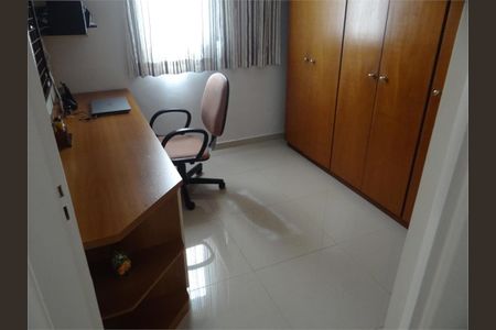 Apartamento à venda com 2 quartos, 68m² em Jardim Ivana, São Paulo