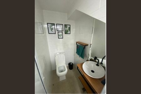 Casa à venda com 204m², 3 quartos e 2 vagas