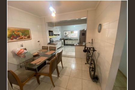 Casa à venda com 3 quartos, 204m² em Jardim Jaú (Zona Leste), São Paulo