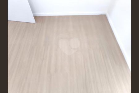 Apartamento à venda com 2 quartos, 34m² em Vila Ema, São Paulo