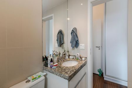 Apartamento para alugar com 70m², 2 quartos e 2 vagasBanheiro da Suíte 1