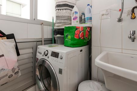 Apartamento para alugar com 70m², 2 quartos e 2 vagasLavanderia