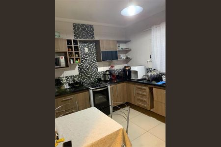 Casa à venda com 100m², 3 quartos e 2 vagas