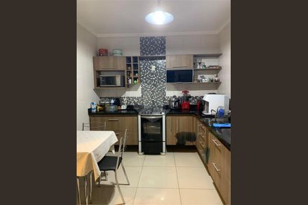 Casa à venda com 100m², 3 quartos e 2 vagas