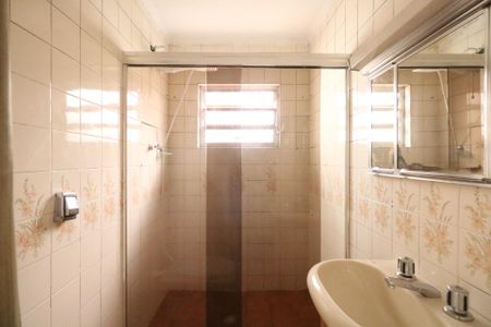 Casa à venda com 105m², 2 quartos e 1 vagaBanheiro