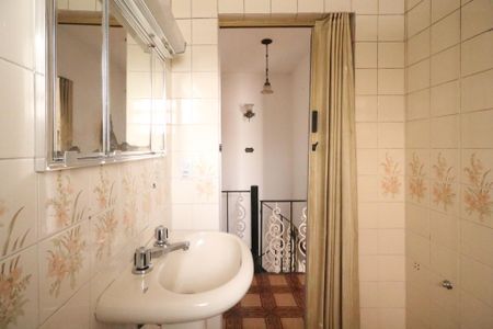 Casa à venda com 105m², 2 quartos e 1 vagaBanheiro