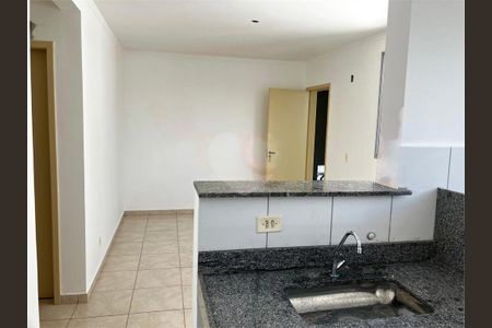 Apartamento à venda com 2 quartos, 44m² em Planalto, Belo Horizonte