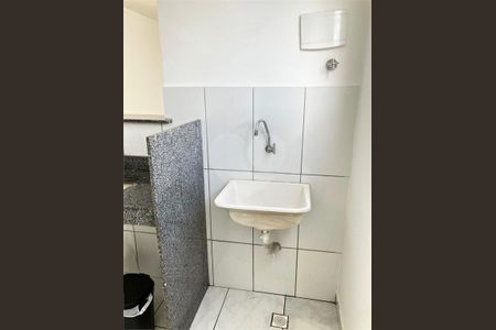Apartamento à venda com 2 quartos, 44m² em Planalto, Belo Horizonte