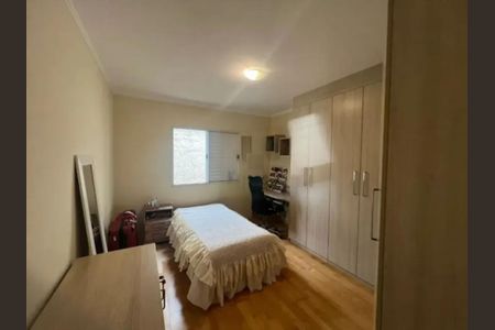 Casa à venda com 3 quartos, 145m² em Jardim Monte Kemel, São Paulo