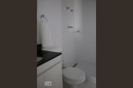 Banheiro de apartamento à venda com 1 quarto, 30m² em República, São Paulo