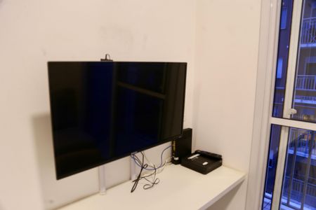 Sala de apartamento para alugar com 1 quarto, 28m² em Jardim Caravelas, São Paulo