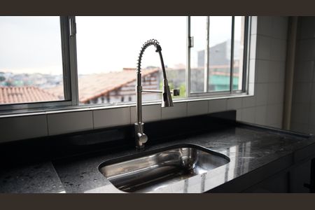 Cozinha de casa para alugar com 2 quartos, 55m² em Cidade Jardim Cumbica, Guarulhos