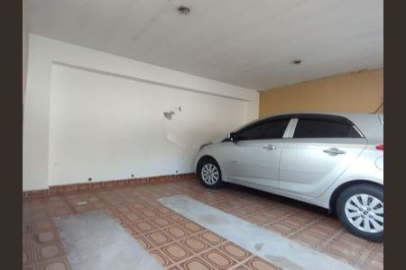 Casa à venda com 132m², 3 quartos e 2 vagasGaragem