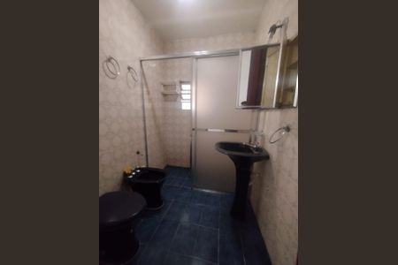 Banheiro de casa à venda com 3 quartos, 132m² em Centro, Diadema