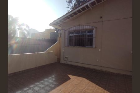 Casa à venda com 132m², 3 quartos e 2 vagasÁrea externa