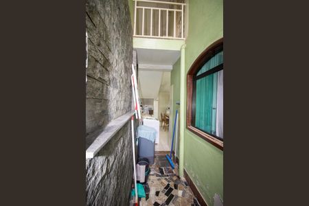 Casa à venda com 280m², 4 quartos e 3 vagas Casa à venda com 280m², 4 quartos e 3 vagasÁrea de Serviço