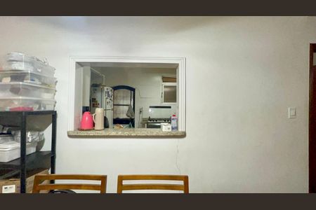 Casa para alugar com 100m², 3 quartos e 2 vagas Casa para alugar com 100m², 3 quartos e 2 vagasSala de Jantar