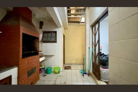 Casa para alugar com 100m², 3 quartos e 2 vagas Casa para alugar com 100m², 3 quartos e 2 vagasChurrasqueira