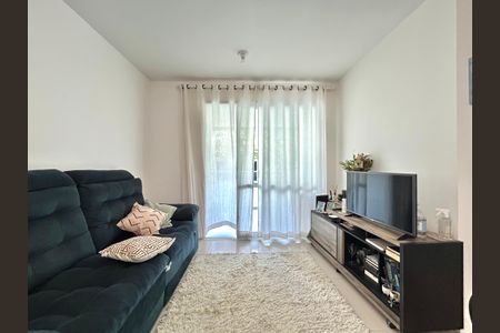 Sala de apartamento para alugar com 2 quartos, 63m² em Pantanal, Florianópolis