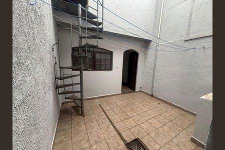 Casa à venda com 135m², 2 quartos e 1 vagaQUINTAL