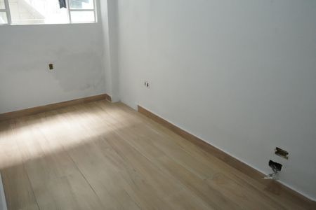 Casa à venda com 30m², 1 quarto e sem vagaQuarto