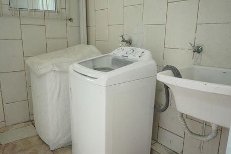 Casa à venda com 30m², 1 quarto e sem vagaÁrea de Serviço