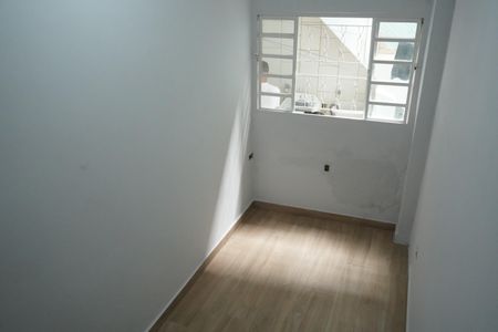 Casa à venda com 30m², 1 quarto e sem vagaQuarto