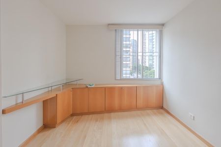 Apartamento à venda com 130m², 3 quartos e 1 vagaSuíte