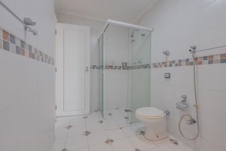 Apartamento à venda com 130m², 3 quartos e 1 vagaBanheiro da Suíte