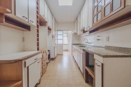 Apartamento à venda com 130m², 3 quartos e 1 vagaCozinha